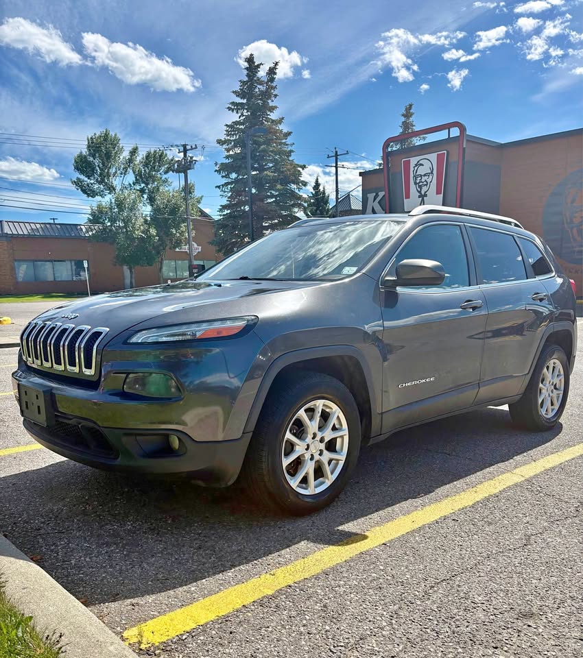 2015 Jeep Cherokee for sale in Calgary