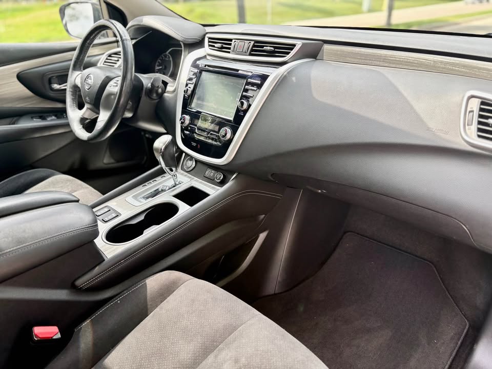 2018 Nissan Murano photo 6